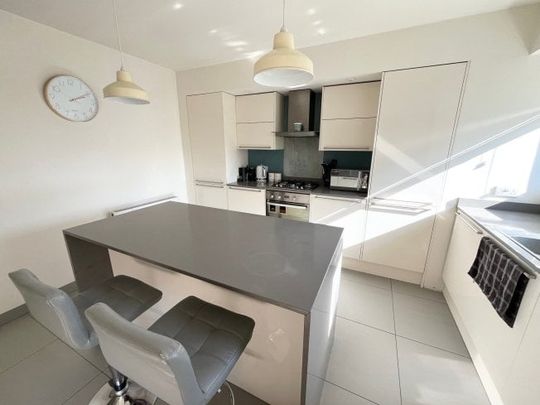 Nairn Road, Talbot Woods - Photo 1