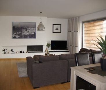 Appartement te huur - Photo 1