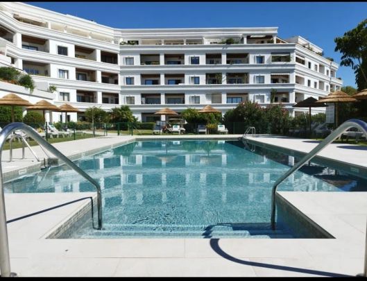 Alquiler de piso en Calle Londres s/n - Photo 1