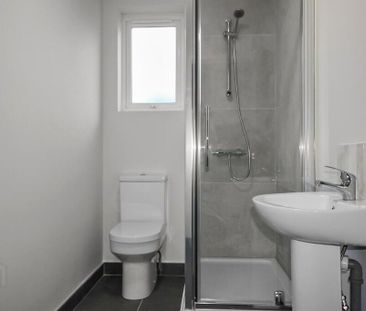 2, 28 Stranmillis Road, Belfast, BT9 5AA - Photo 4