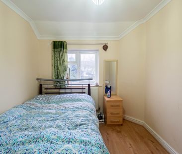 3 Bed Terraced House, Francis Road, HA1 - Photo 1