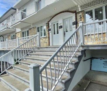 Saint Léonard- $2900/Mois-1 août- 8 1/2 bas 4plex-5 chambres-2 cuis... - Photo 1