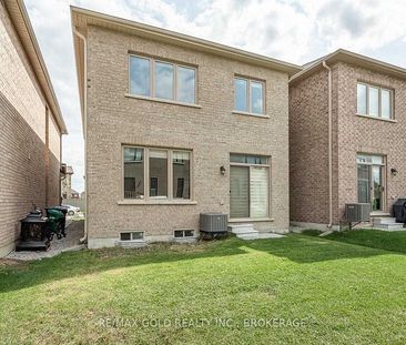For Lease - 56 Clunburry Road, Brampton, Ontario - Photo 5