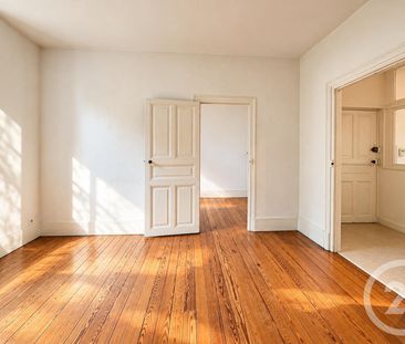 Location Appartement 2 pièces 36m² MOULINS 03000 - Photo 5
