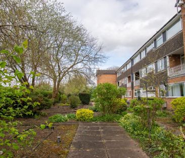 2 bedroom flat to rent - Photo 2