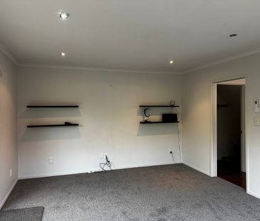 14b Allenby Road, Panmure - Photo 6