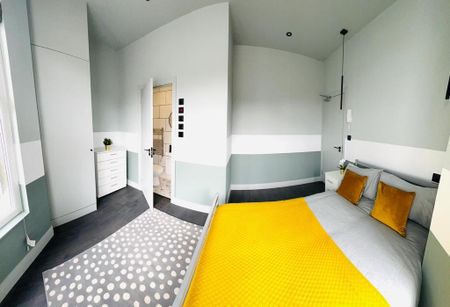 Room in a Shared Flat, Arngask Road, SE6 - Photo 4