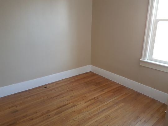 1411 KING 3 BEDROOMS - Photo 1