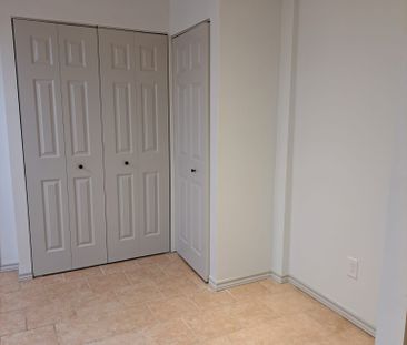 For Lease - 3281 Sunlight Street, Mississauga, Ontario - Photo 5