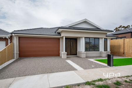 BRAND NEW PROPERTY IN SUNBURY- EVERYTHING YOU COULD WANT. - Photo 5