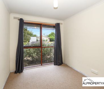 Perfectly situated! - Photo 1