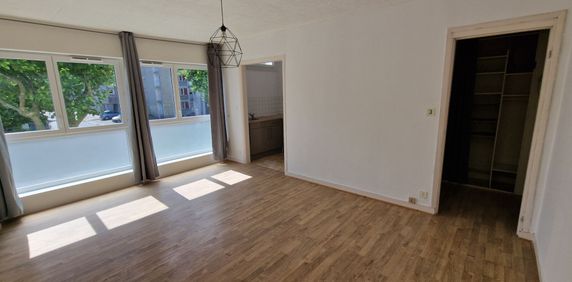 Location Appartement 1 pièce 25m² - Photo 2