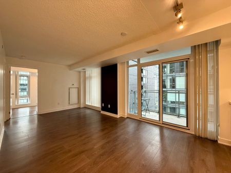 For Lease - 525 Adelaide Street Unit# 1129, Toronto, Ontario - Photo 3