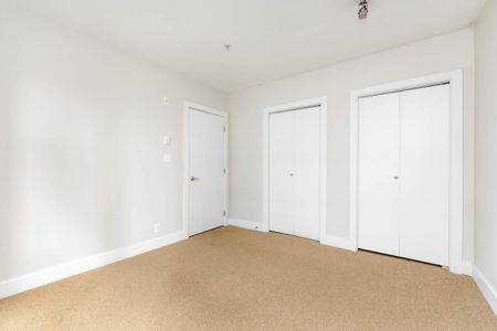 1 Bedroom - Photo 5