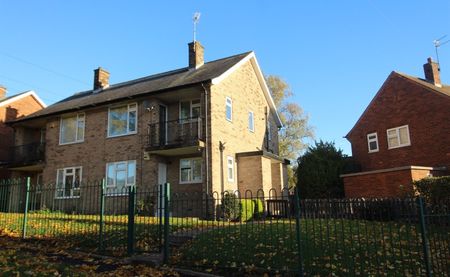 Landseer Road, LS13 - Photo 5