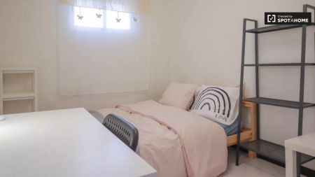 Room in a shared 3-bedroom apartment for rent in Opañel - Foto 3