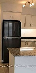 Yonge and Sheppard Bright +Luxurious 1Bdrm Lrg Closet 1Parking - Photo 4