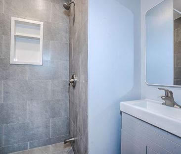 For Lease - 252 Annette Street Unit# 4, Toronto, Ontario - Photo 6