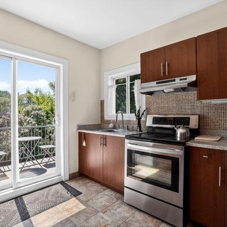 4½ MEUBLÉ tout inclus, NDG, métro Snowdon — 2500$ — 1er juillet - Photo 3