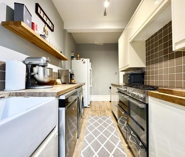 Sutherland Avenue, Bexhill-On-Sea, TN39 3QR - Photo 2