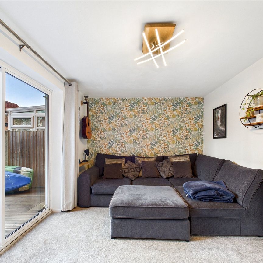 Daniels Close, Acton, Sudbury, Suffolk, CO10 0XA - Photo 1