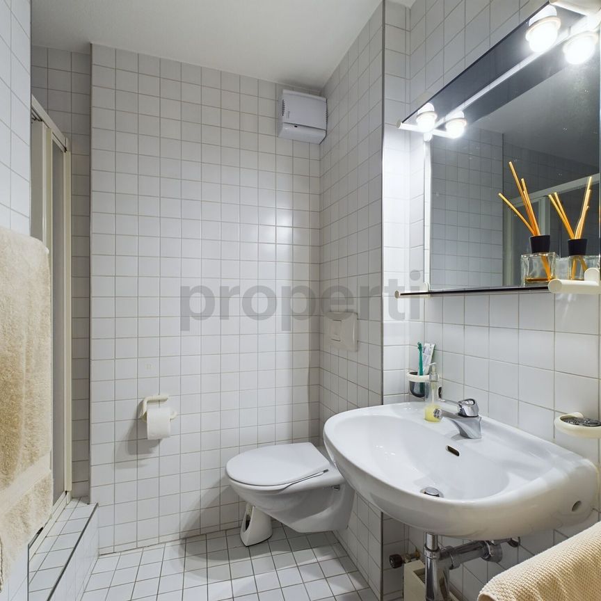 Charming 1.5-room apartment with its own cellar room, Bern - Foto 1