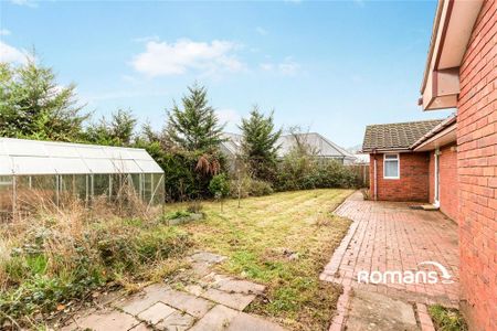 4 bedroom bungalow to rent - Photo 4