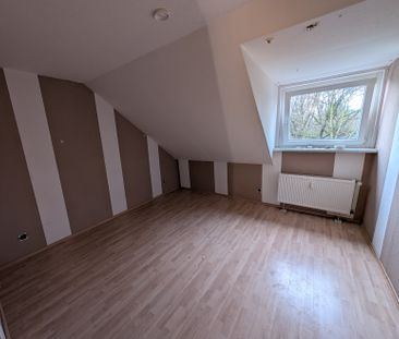 Dachgeschosswohnung in Recklinghausen-Süd – Starter-Tarif möglich! - Photo 5