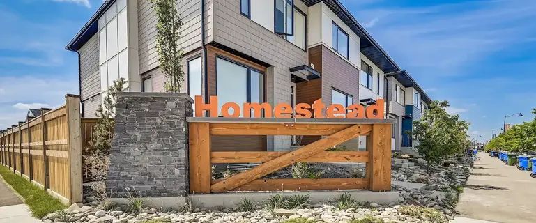 Beautiful 3 BED, 2.5 BATH Newer Townhome in Homestead | 13 Homestead Boulevard Northeast, Calgary - Photo 1