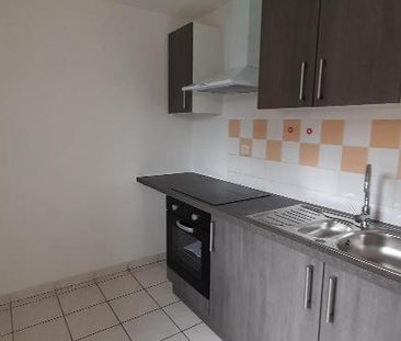 Location Appartement 3 pièces 64m² VALENCIENNES 59300 - Photo 6