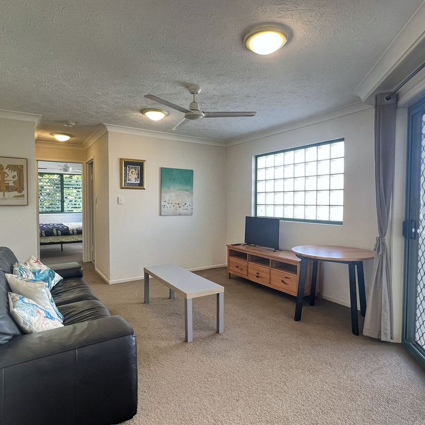 Stylish 1-Bedroom Unit - Photo 1