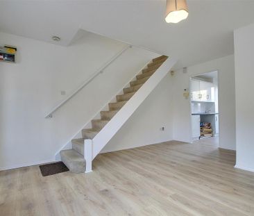 1 bedroom terraced house to rent - Photo 3
