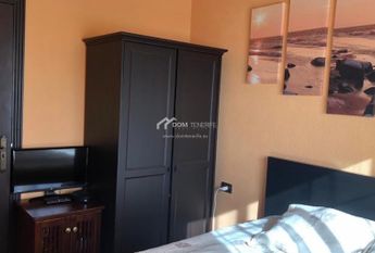 Chalet adosado · Alquiler a largo plazo ·