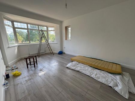 4 bedroom detached house to rent - Photo 4