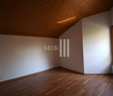 To rent a 4.5-room villa in Monthey - Photo 1