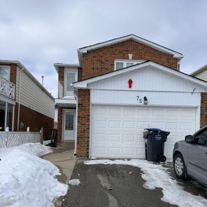 For Lease - 75 Banting Crescent, Brampton, Ontario - Photo 2