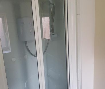 6 bedroom flat to rent - Photo 3