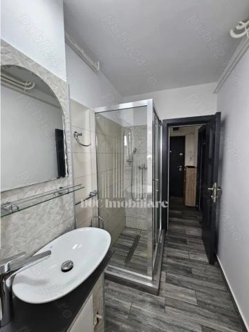 Inchiriere garsoniera Metrou Costin Georgian I Basarabia - Photo 4