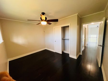 For Lease - 2749 Truscott Drive, Mississauga, Ontario - Photo 2