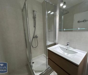 Appartement à louer 2 pièces 49.6m² - Photo 3