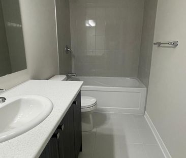 For Lease - 914 Lillian Freiman Private, Barrhaven, Ontario - Photo 4