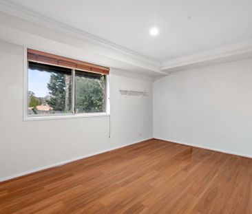 Spacious Family Living in Prestigious Glen Alpine - Photo 6