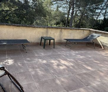 Location Maison 6 pièces 194m² LAMBESC 13410 - Photo 5