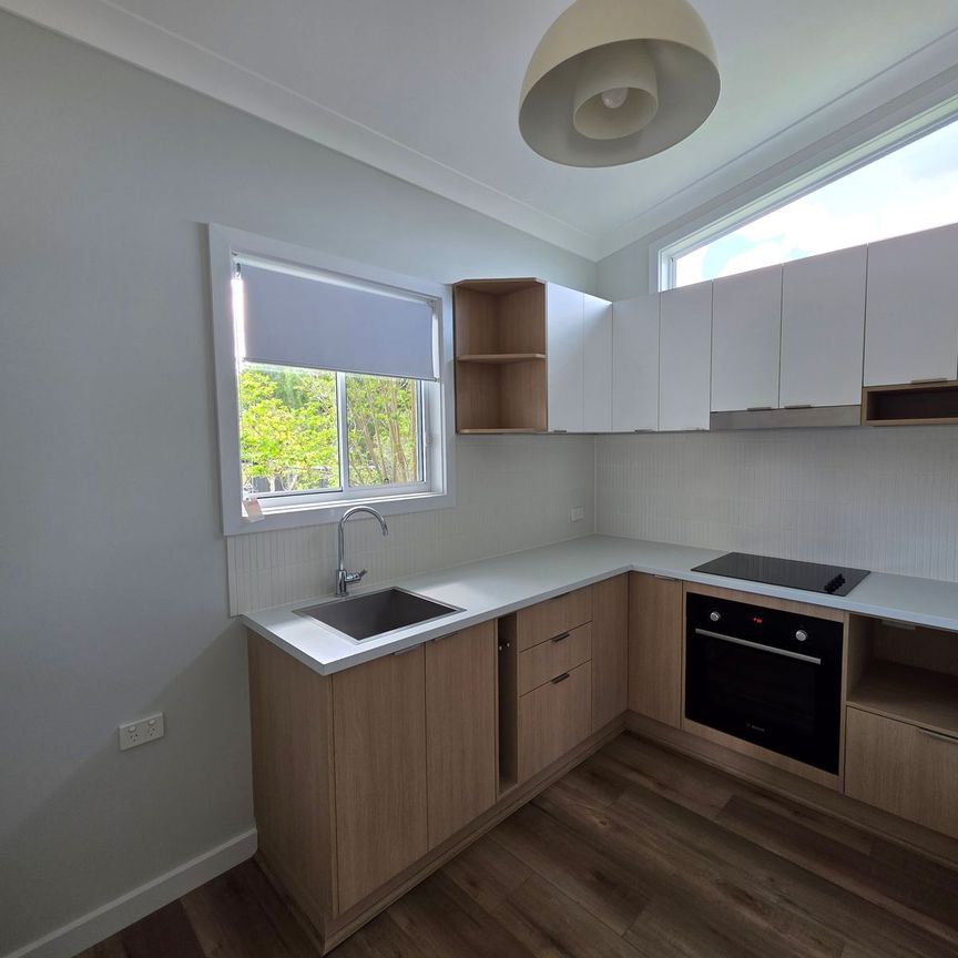 Brand New & Stunning Two-Bedroom Granny Flat – A Private Oasis Near the CBD - Photo 1