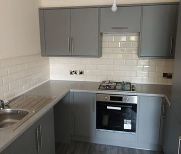 2 Bed Flat, Hebers Court, M24 - Photo 2