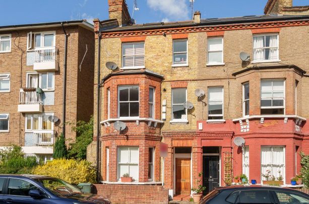 South Island Place, London, SW9 - Photo 1