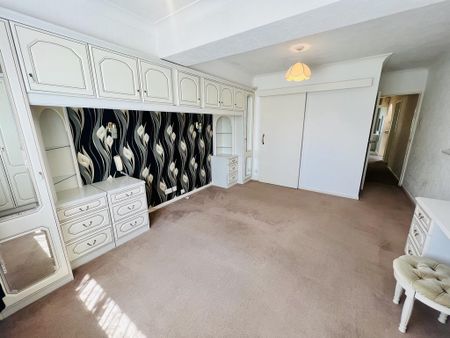 3 bedroom bungalow to rent - Photo 2