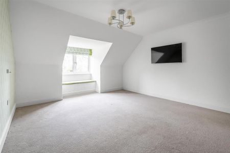 3 bedroom apartment to rent - Photo 3