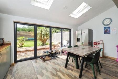 Montague Road, Hucknall, NG15, Property for rent - Photo 2