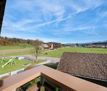 Erstvermietung nach Komplettsanierung: 7.5-Zimmer-Wohnung mit Balko... - Foto 2